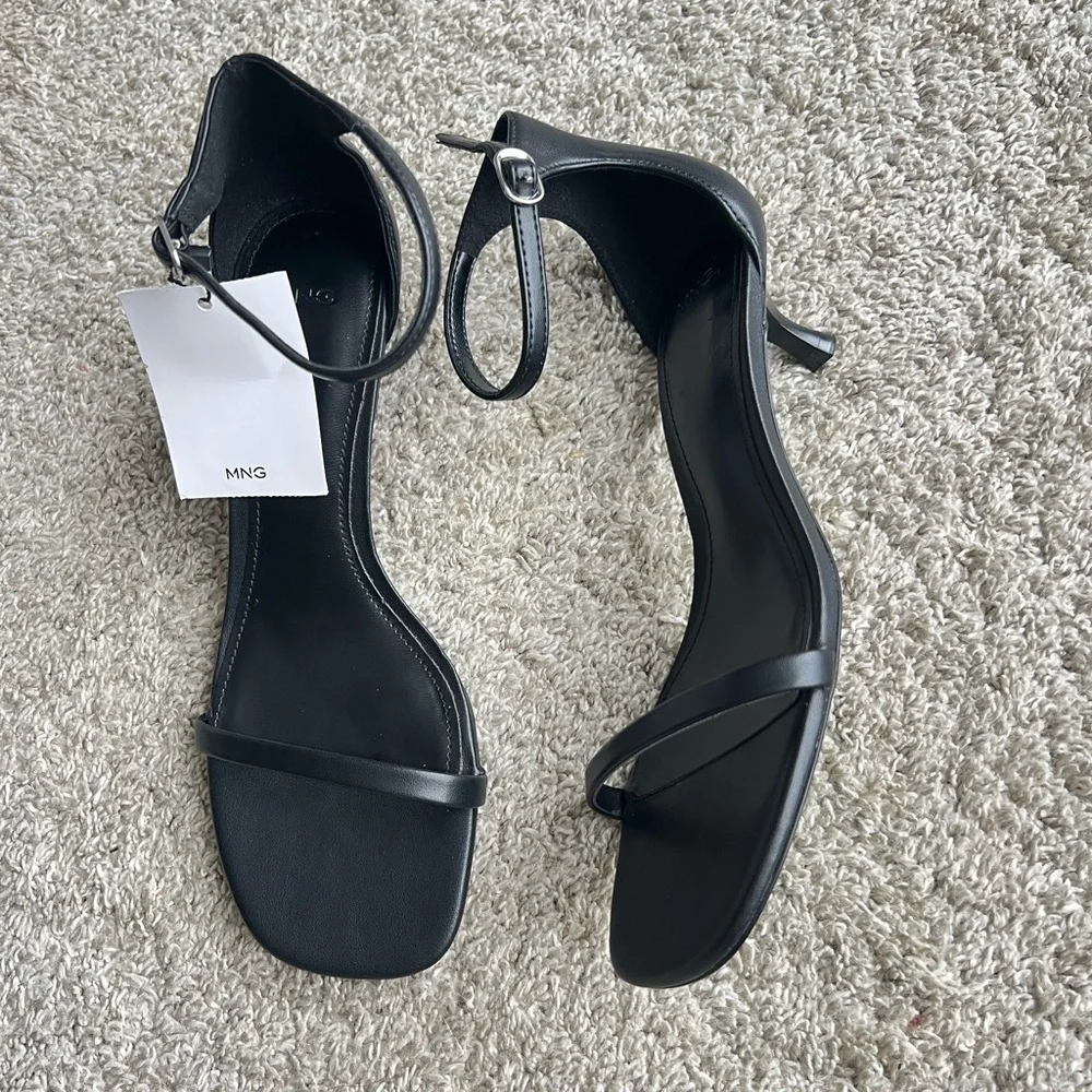 Mango Elegant Black Heeled Sandals. Size 8 - Picture 1 of 5